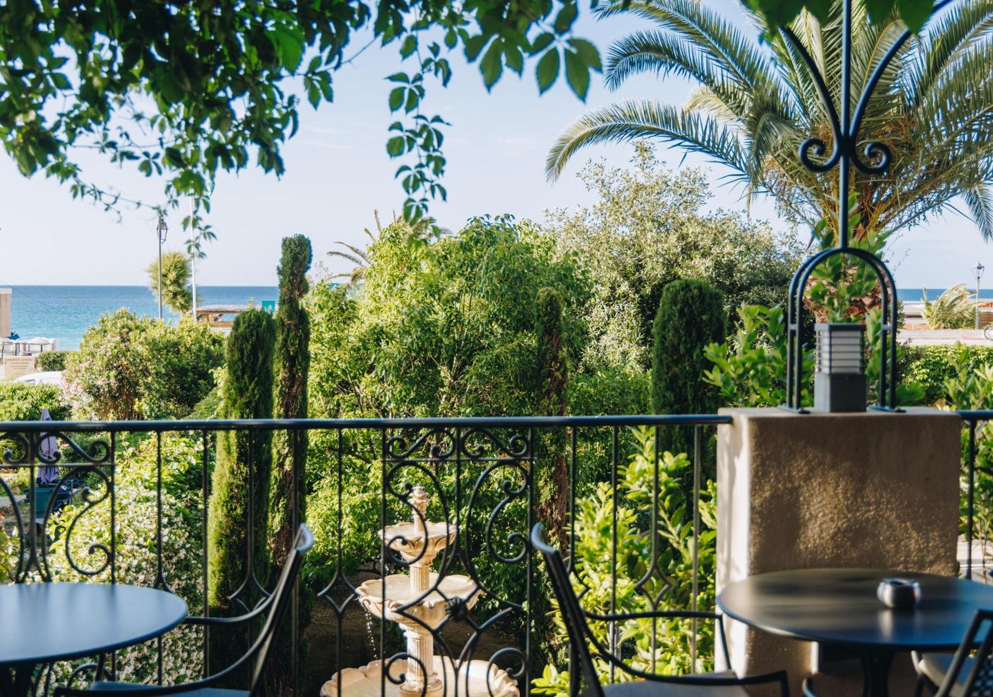 Hotel Liberata & Spa LʼÎle-Rousse 外观 照片