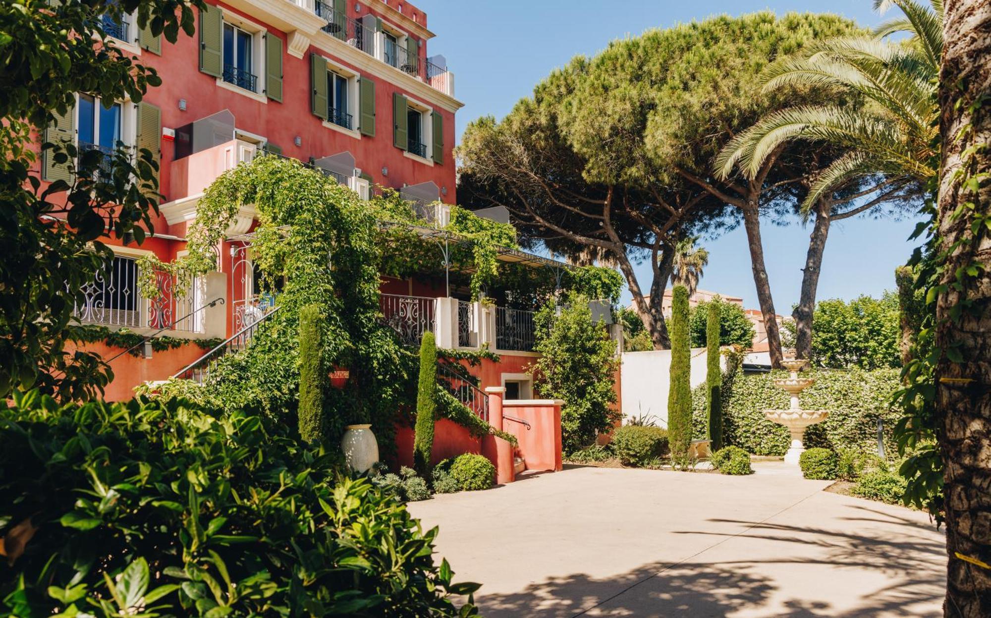 Hotel Liberata & Spa LʼÎle-Rousse 外观 照片