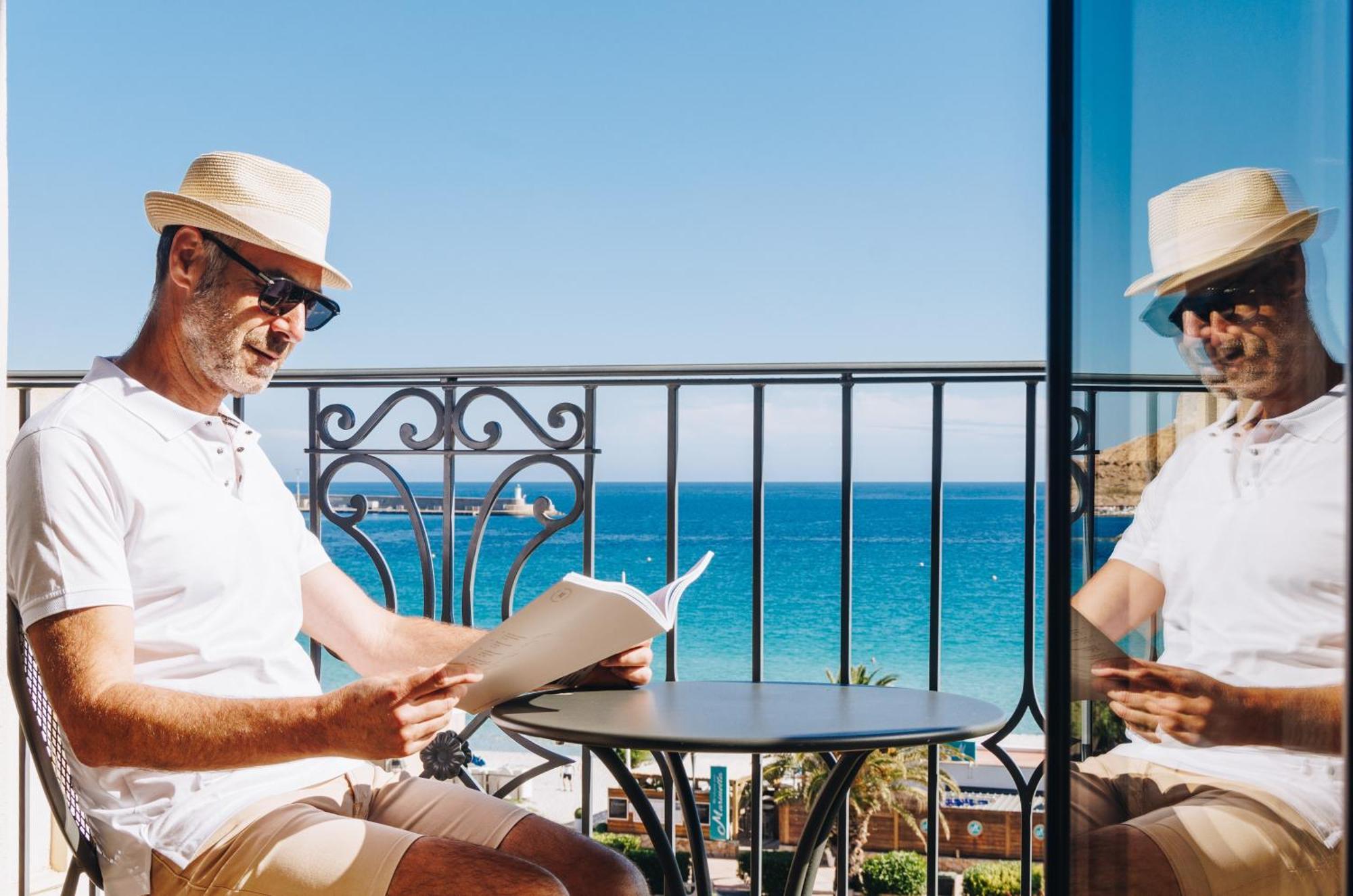 Hotel Liberata & Spa LʼÎle-Rousse 外观 照片