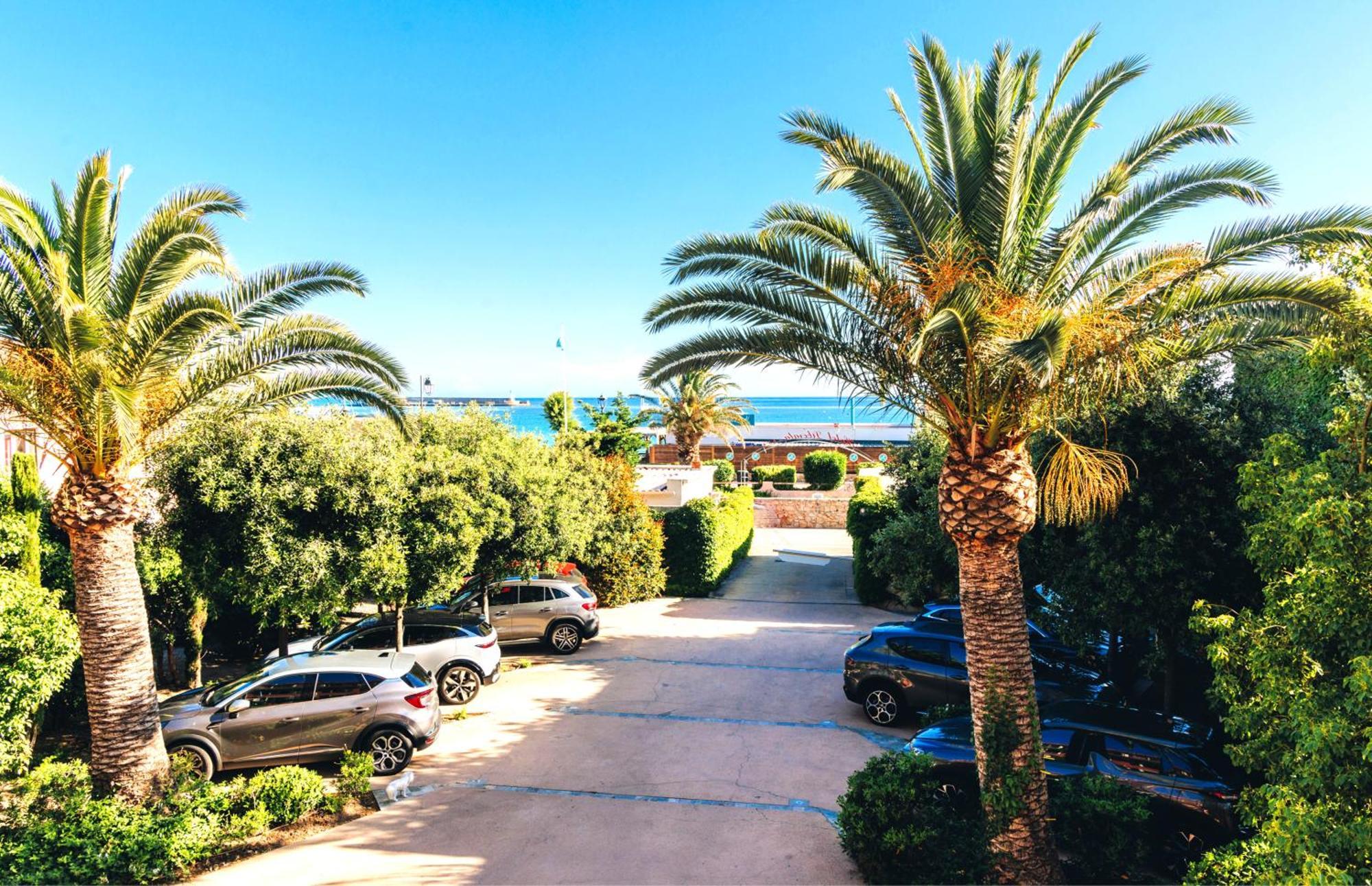 Hotel Liberata & Spa LʼÎle-Rousse 外观 照片